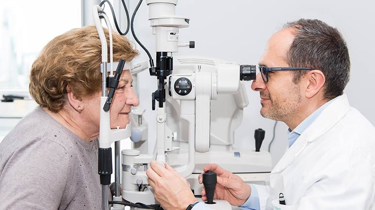 Equipamiento oftalmológico 1